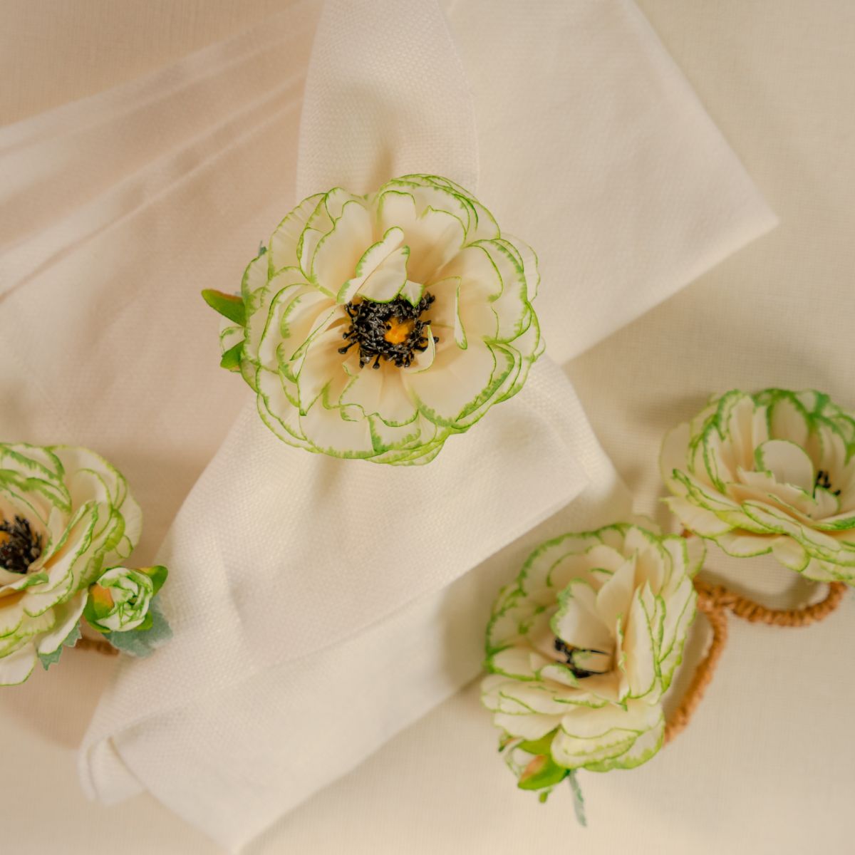 Buttercup Napkin Ring (S/4)